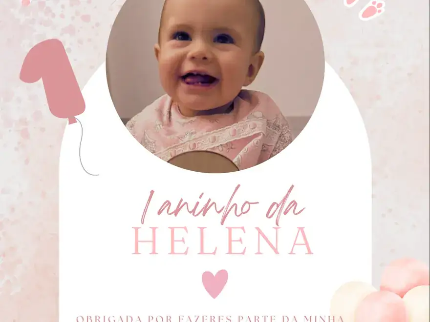 Convite de aniversário da Helena, em tons de rosa, com fotografia.
